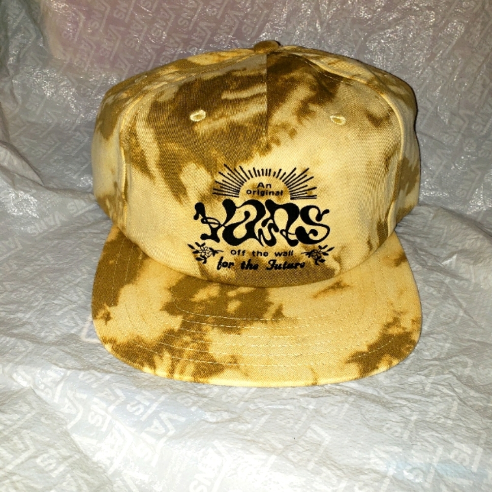 VANS snapback hat OS, New with tags, carmel-vanilla swirl colored